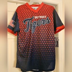 NWT Detroit Tigers T-shirt.  Size:M.